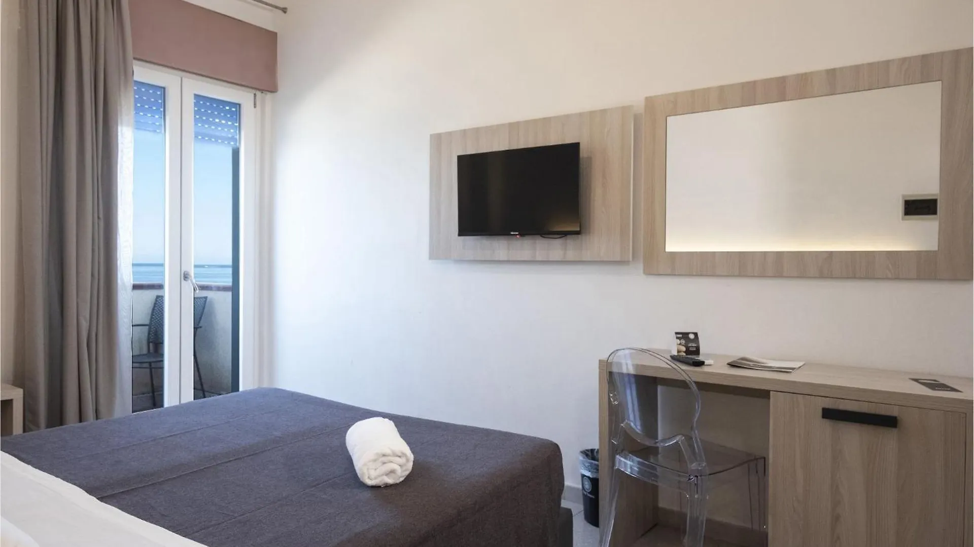 ***  Hotel Tirreno Erice Italia